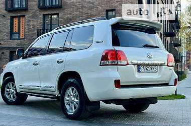 Позашляховик / Кросовер Toyota Land Cruiser 2010 в Івано-Франківську