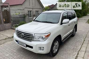 Toyota Land Cruiser 2014