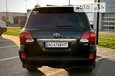 Позашляховик / Кросовер Toyota Land Cruiser 2013 в Мукачевому