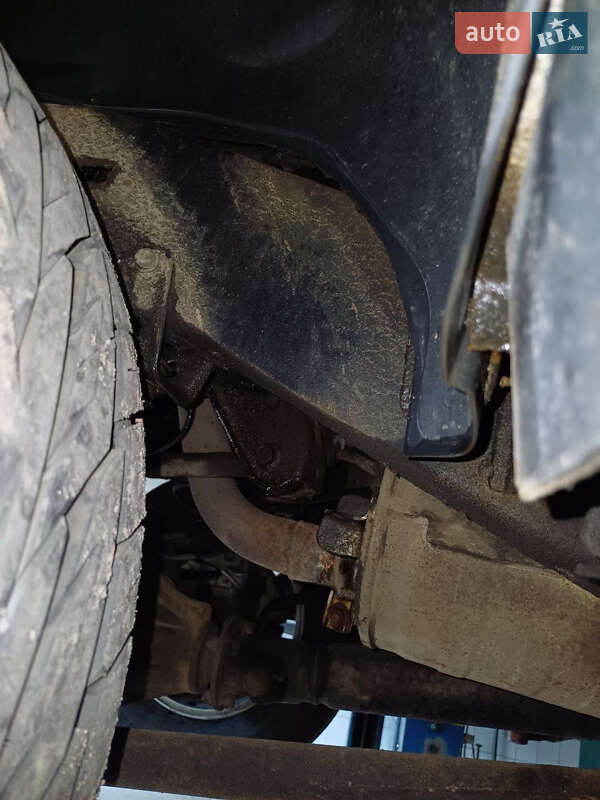 Внедорожник / Кроссовер Toyota Land Cruiser 2003 в Шполе