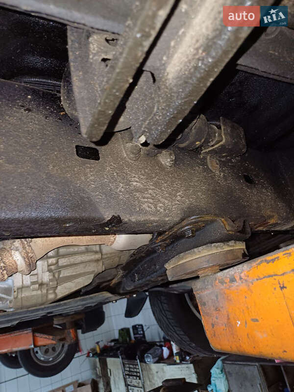 Внедорожник / Кроссовер Toyota Land Cruiser 2003 в Шполе