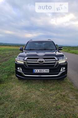 Внедорожник / Кроссовер Toyota Land Cruiser 2019 в Ивано-Франковске