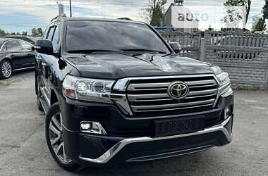 Внедорожник / Кроссовер Toyota Land Cruiser 2017 в Тернополе