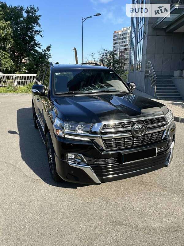 Внедорожник / Кроссовер Toyota Land Cruiser 2020 в Киеве