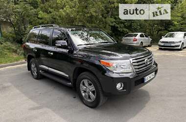 Позашляховик / Кросовер Toyota Land Cruiser 2014 в Києві