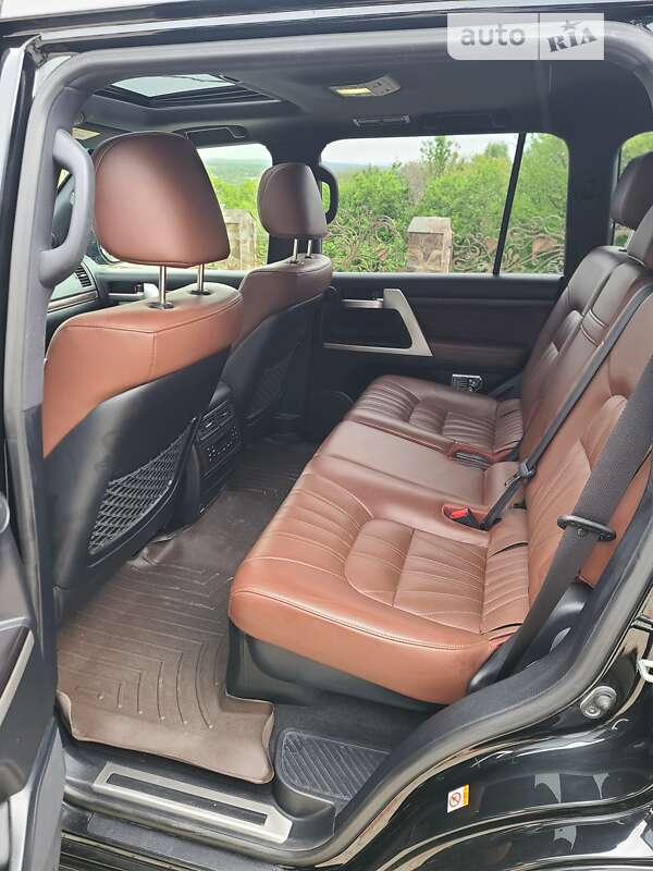 Toyota Land Cruiser 2019