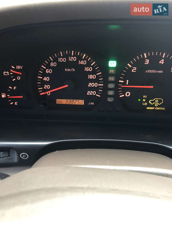 Внедорожник / Кроссовер Toyota Land Cruiser 1999 в Киеве