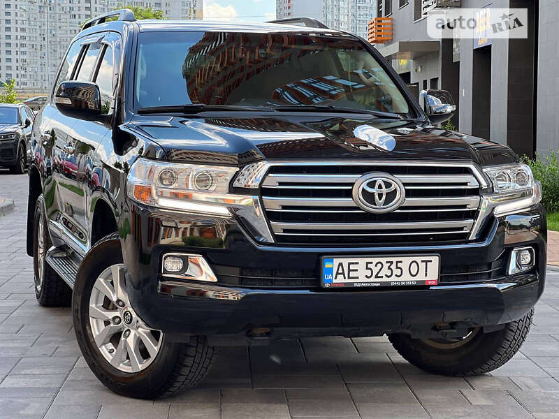 Внедорожник / Кроссовер Toyota Land Cruiser 2019 в Киеве