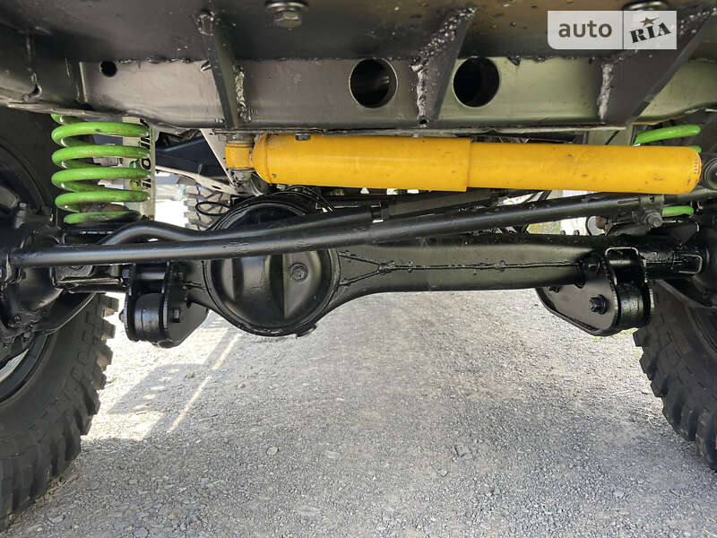 Позашляховик / Кросовер Toyota Land Cruiser 2001 в Великому Березному