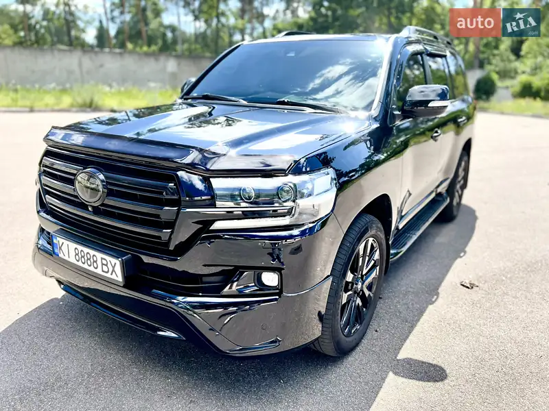 Внедорожник / Кроссовер Toyota Land Cruiser 2016 в 