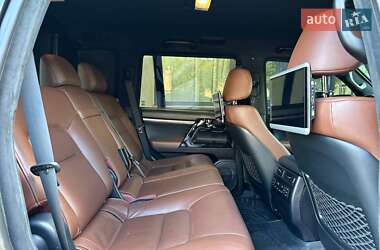 Внедорожник / Кроссовер Toyota Land Cruiser 2018 в 