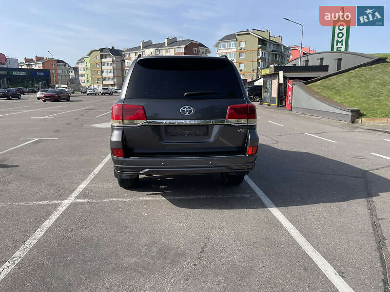 Внедорожник / Кроссовер Toyota Land Cruiser 2008 в Киеве