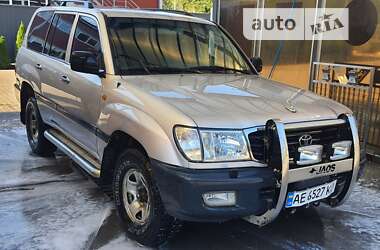 Позашляховик / Кросовер Toyota Land Cruiser 2000 в Кривому Розі