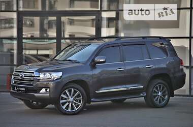 Внедорожник / Кроссовер Toyota Land Cruiser 2016 в Харькове