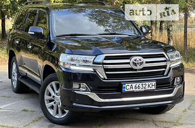 Позашляховик / Кросовер Toyota Land Cruiser 2012 в Києві