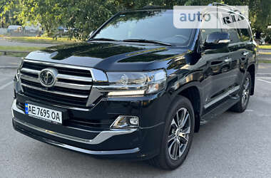 Внедорожник / Кроссовер Toyota Land Cruiser 2020 в Каменском