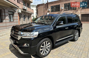 Внедорожник / Кроссовер Toyota Land Cruiser 2016 в Киеве