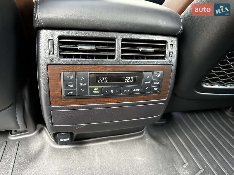 Внедорожник / Кроссовер Toyota Land Cruiser 2016 в Киеве