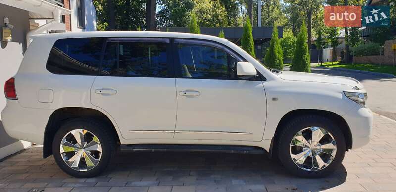 Внедорожник / Кроссовер Toyota Land Cruiser 2008 в Киеве
