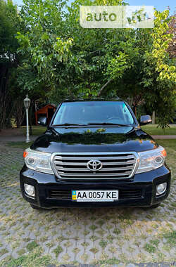 Внедорожник / Кроссовер Toyota Land Cruiser 2013 в Киеве