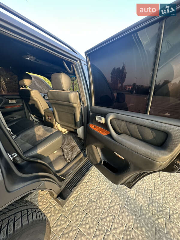 Внедорожник / Кроссовер Toyota Land Cruiser 2004 в Львове