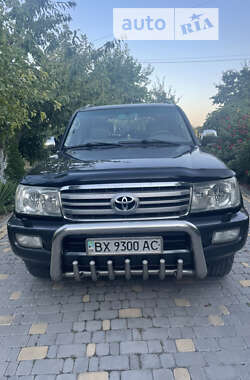 Внедорожник / Кроссовер Toyota Land Cruiser 2006 в Каменец-Подольском