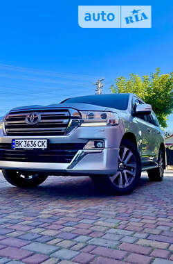 Toyota Land Cruiser 2020