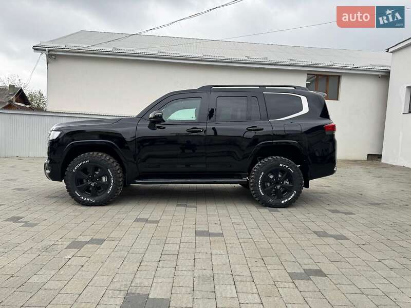 Внедорожник / Кроссовер Toyota Land Cruiser 2024 в Киеве