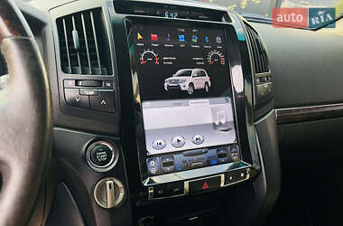 Внедорожник / Кроссовер Toyota Land Cruiser 2008 в 