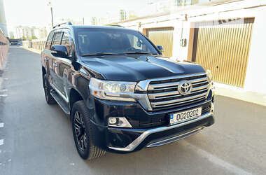 Внедорожник / Кроссовер Toyota Land Cruiser 2020 в Киеве