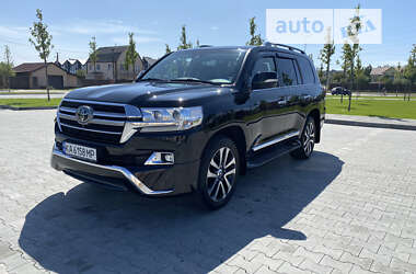 Внедорожник / Кроссовер Toyota Land Cruiser 2017 в Киеве