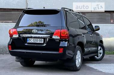 Внедорожник / Кроссовер Toyota Land Cruiser 2013 в Львове