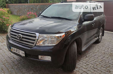 Позашляховик / Кросовер Toyota Land Cruiser 2008 в Києві