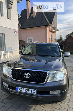 Позашляховик / Кросовер Toyota Land Cruiser 2011 в Трускавці