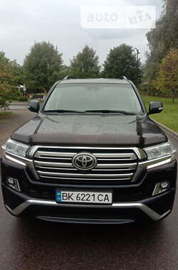 Toyota Land Cruiser 2017