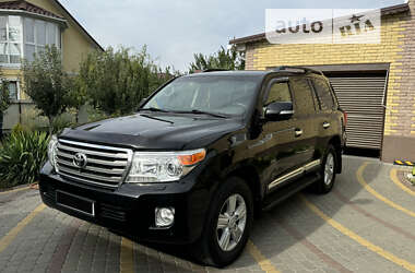 Внедорожник / Кроссовер Toyota Land Cruiser 2012 в Виннице