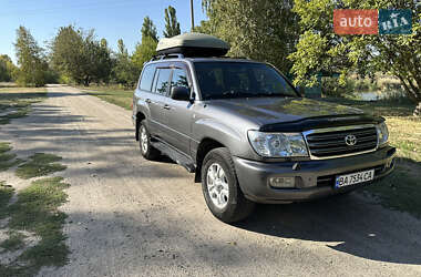 Внедорожник / Кроссовер Toyota Land Cruiser 2003 в Кропивницком