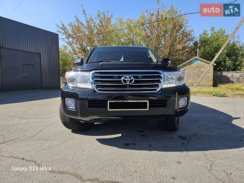 Внедорожник / Кроссовер Toyota Land Cruiser 2012 в Сквире