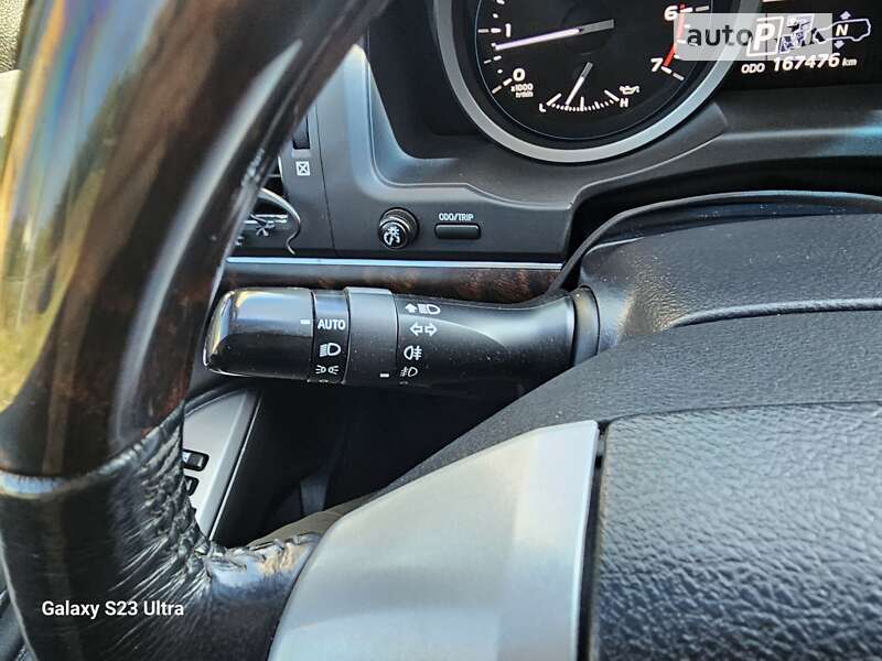 Внедорожник / Кроссовер Toyota Land Cruiser 2012 в Сквире