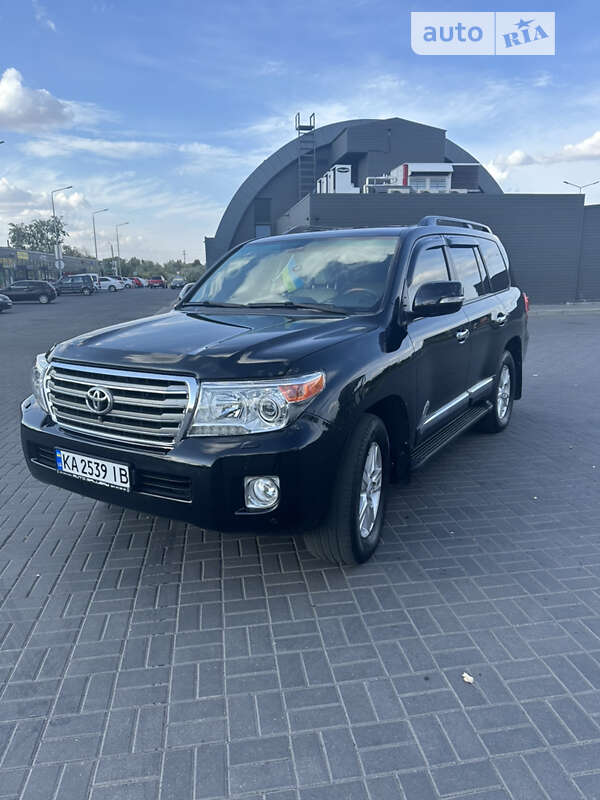 Внедорожник / Кроссовер Toyota Land Cruiser 2013 в Днепре