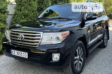 Внедорожник / Кроссовер Toyota Land Cruiser 2013 в Кельменцах