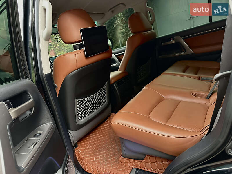 Позашляховик / Кросовер Toyota Land Cruiser 2008 в Дніпрі