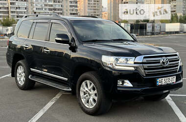 Внедорожник / Кроссовер Toyota Land Cruiser 2019 в Киеве