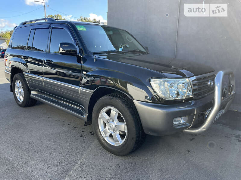 Внедорожник / Кроссовер Toyota Land Cruiser 2006 в Чернигове
