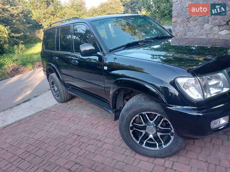 Внедорожник / Кроссовер Toyota Land Cruiser 2002 в Полтаве