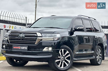 Toyota Land Cruiser 2018