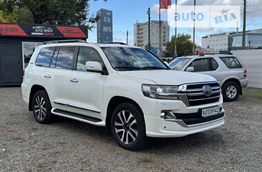 Внедорожник / Кроссовер Toyota Land Cruiser 2019 в Черкассах