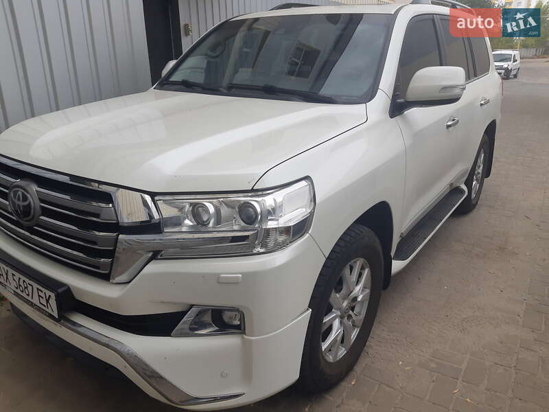 Внедорожник / Кроссовер Toyota Land Cruiser 2016 в Харькове