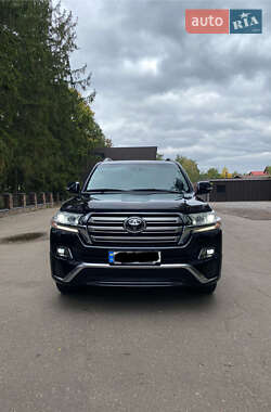 Внедорожник / Кроссовер Toyota Land Cruiser 2018 в Киеве