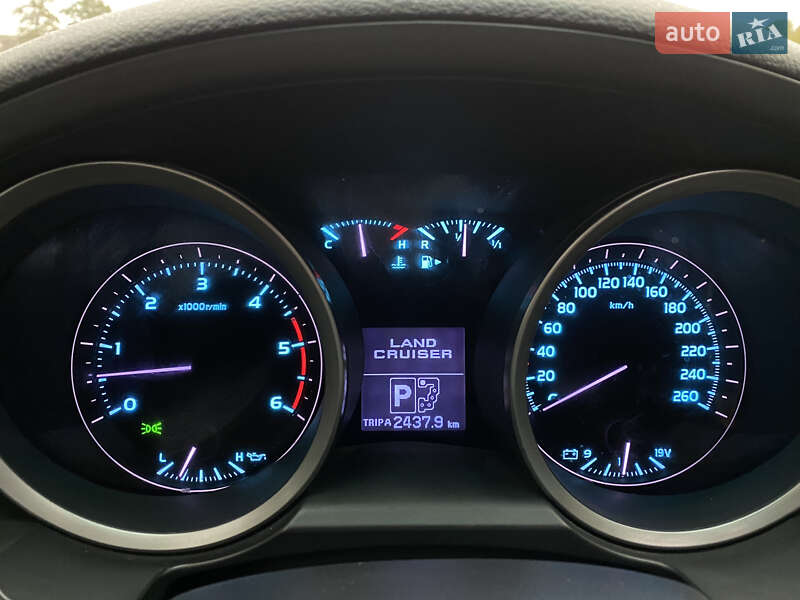 Внедорожник / Кроссовер Toyota Land Cruiser 2008 в Смеле